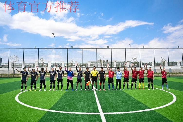 今日五人制赛场的垫场赛小球员 明日中国足球的未来希望 今日五人制赛场的垫场赛小球员 明日中国足球的未来希望